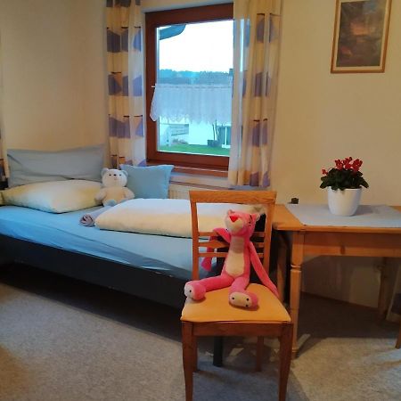Ferienwohnung Steinbauer Opfenbach エクステリア 写真