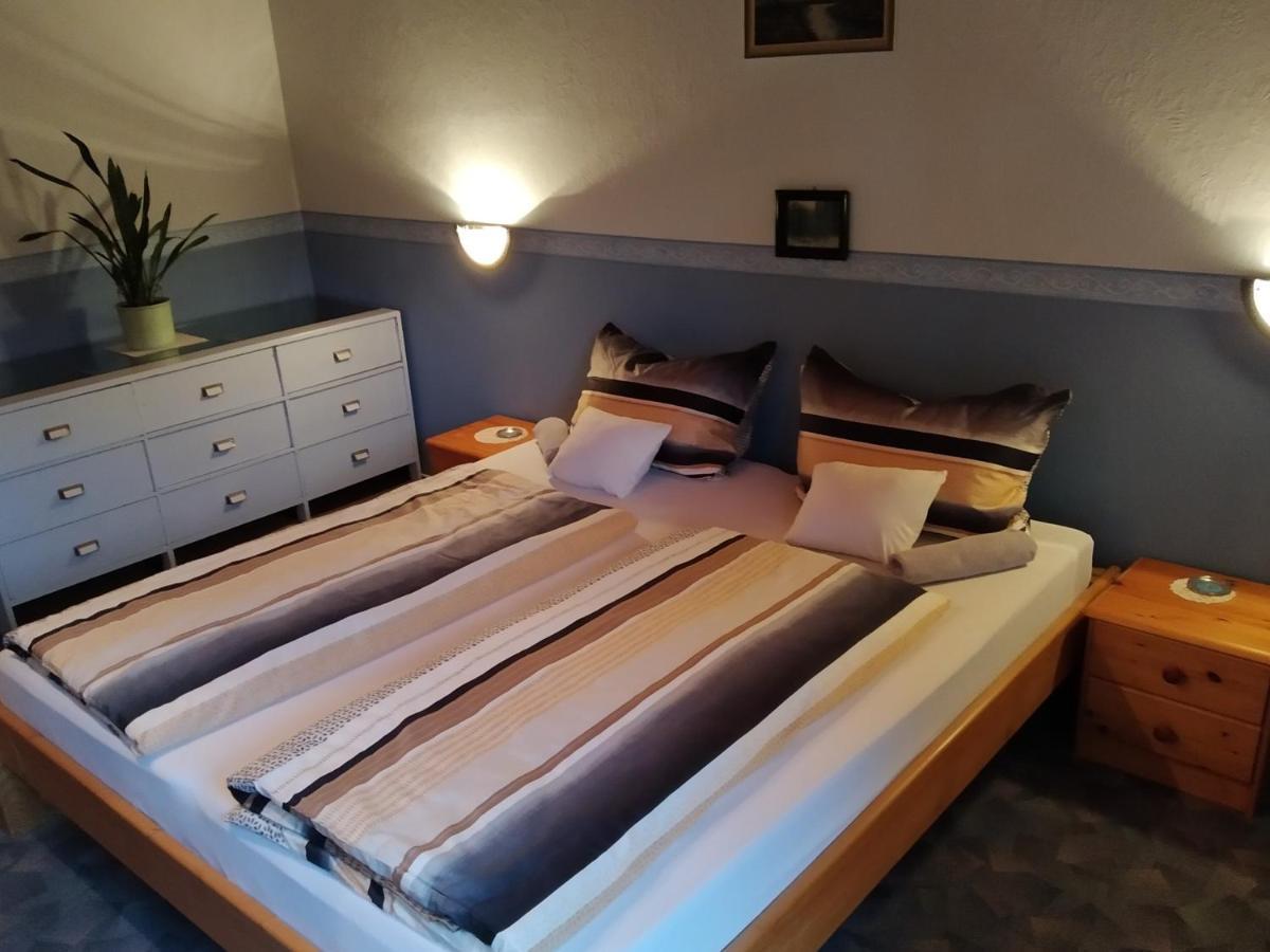 Ferienwohnung Steinbauer Opfenbach エクステリア 写真