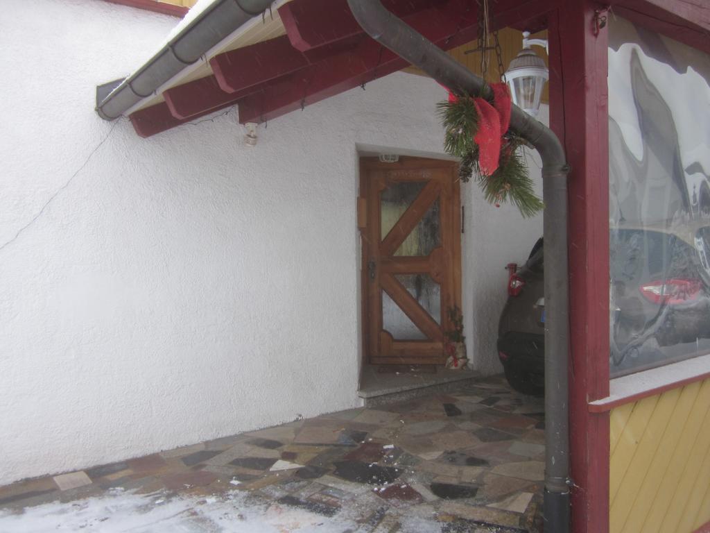 Ferienwohnung Steinbauer Opfenbach エクステリア 写真